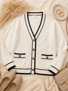 Cyrus Cream Cardigan Sweater Black Trim Button Front Size Small